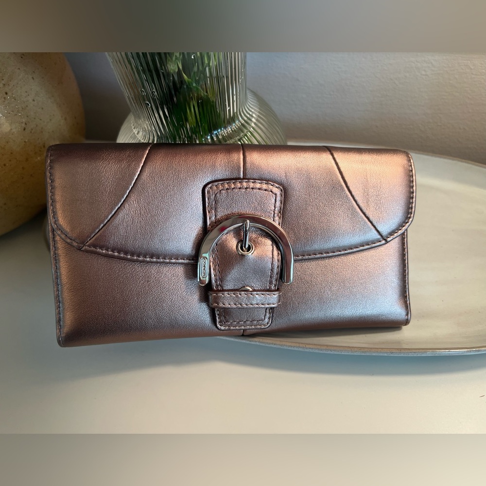 Coach Wallet- 00’s Never Used